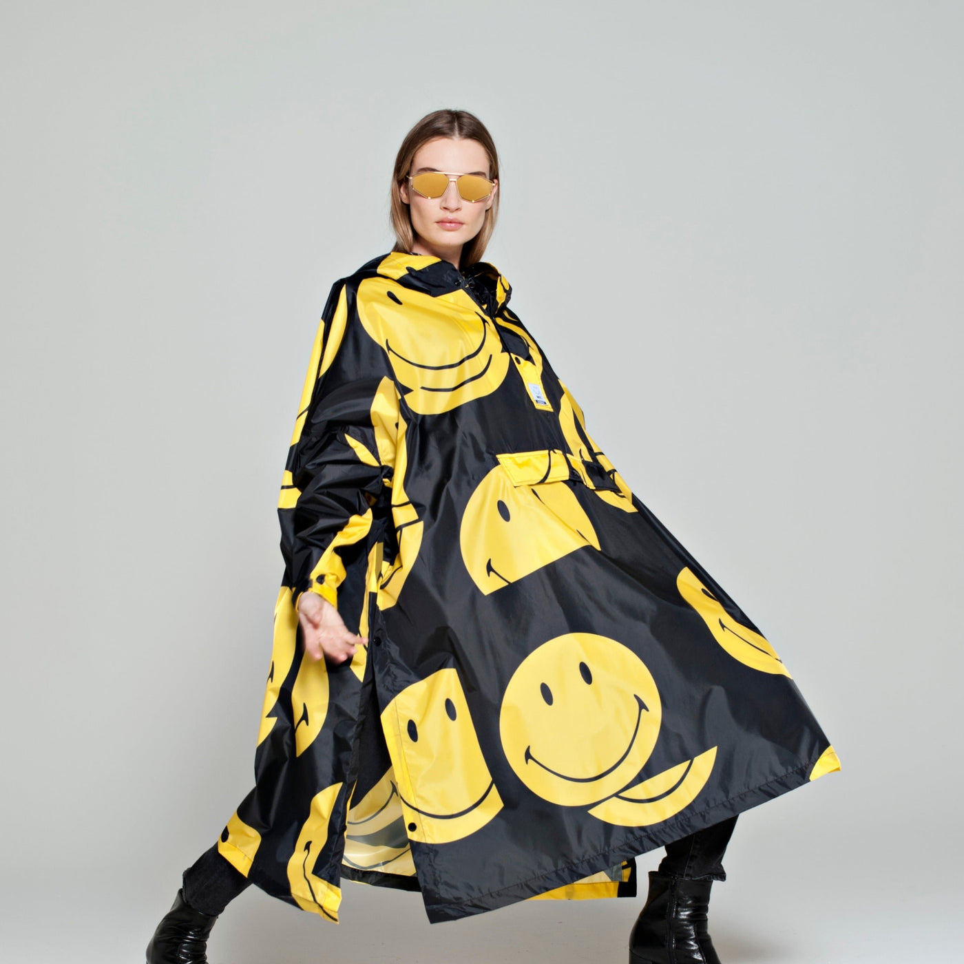 Rain poncho adult smiley - one size